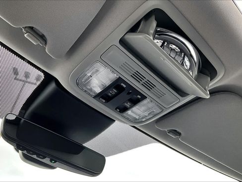 Used 2022 Honda Odyssey EX-L image 35