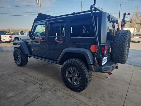 Used 2017 Jeep Wrangler Unlimited Rubicon AWD/4WD image 6