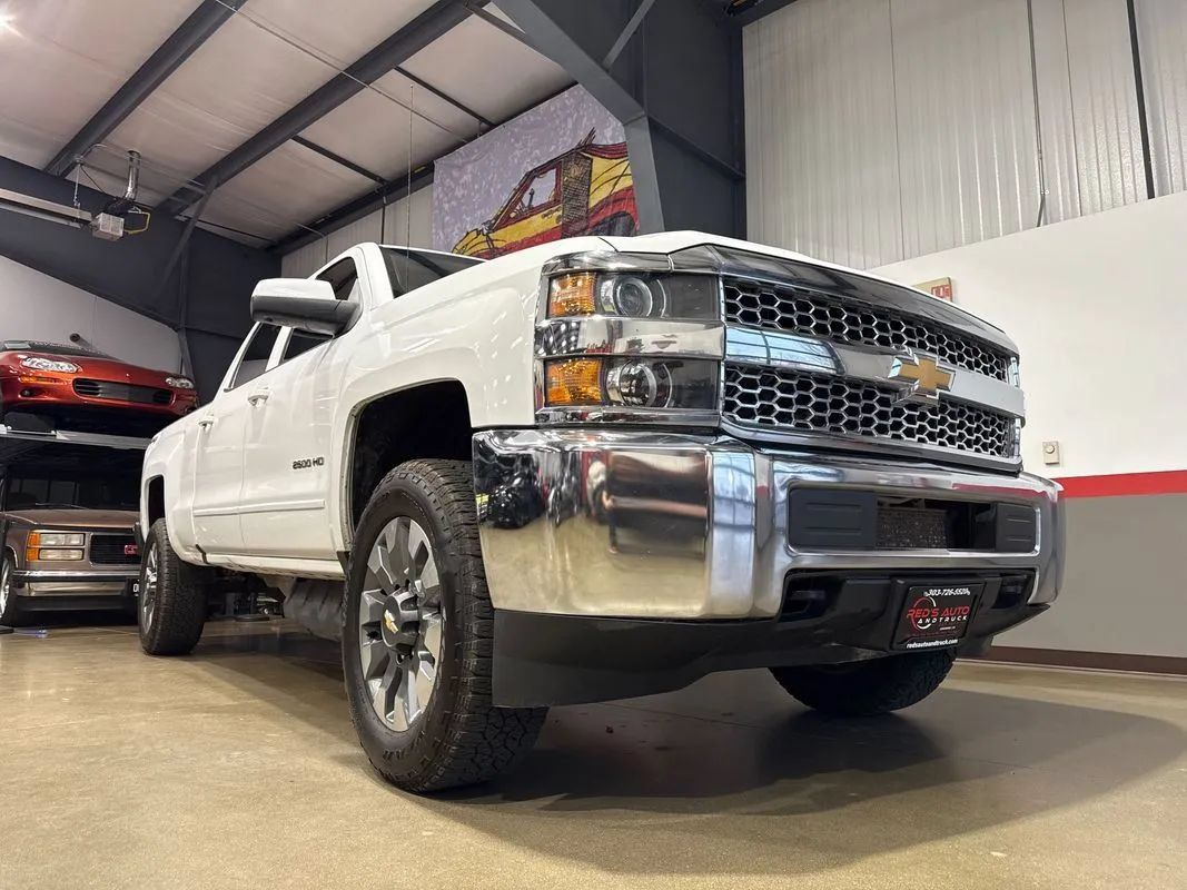 Used 2019 Chevrolet Silverado 2500 LT AWD/4WD image 84