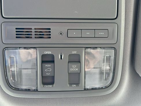 Used 2020 Honda CR-V EX-L image 30