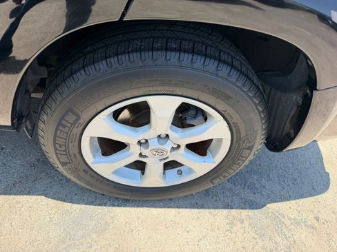 Used 2011 Toyota RAV4 Limited w/ Limited Extra Value Pkg FWD image 32