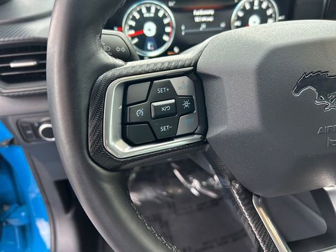 Used 2025 Ford Mustang GT RWD image 15
