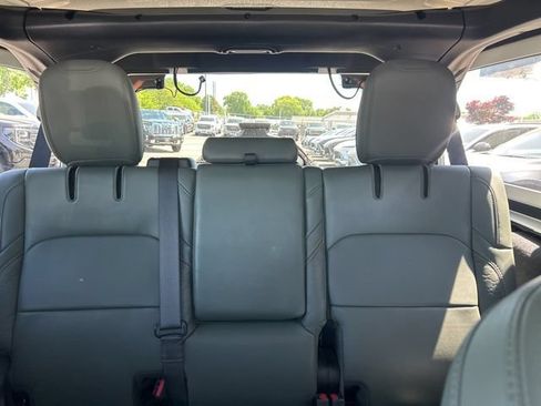 Used 2024 Jeep Wrangler High Altitude AWD/4WD image 27