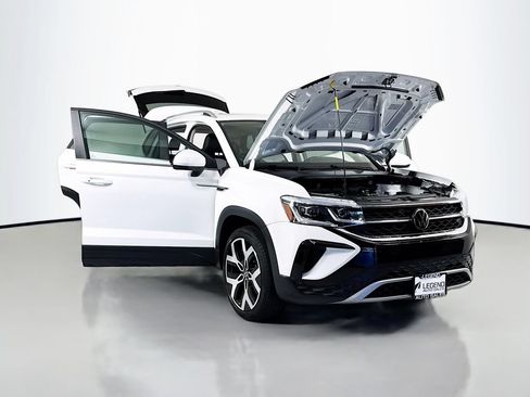 Used 2023 Volkswagen Taos SEL AWD/4WD image 20