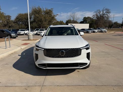 New 2026 Volvo XC90 T8 Ultra w/ Protection Package Premier AWD/4WD image 6