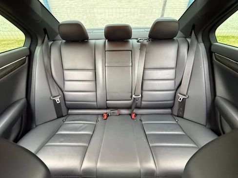 Used 2009 Mercedes-Benz C 63 AMG Sedan image 17