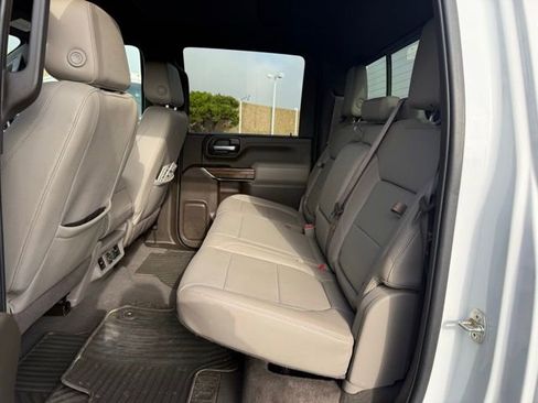 Used 2022 Chevrolet Silverado 2500 LT w/ Convenience Package image 26