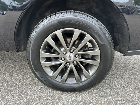 Used 2019 Ford Expedition Limited AWD/4WD image 20