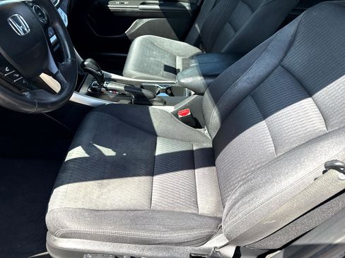 Used 2014 Honda Accord Sport image 10