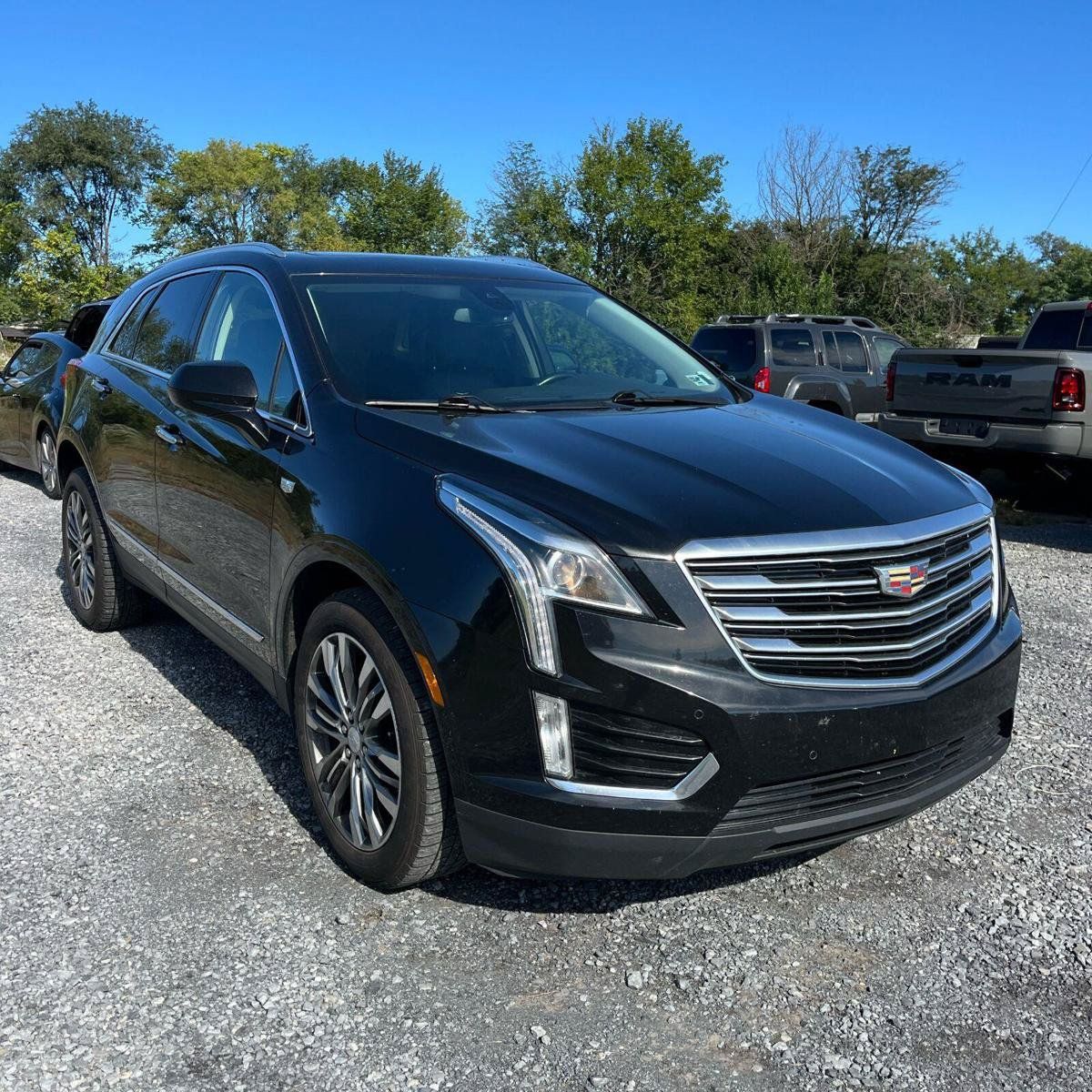 Used 2019 Cadillac XT5 Luxury AWD/4WD image 2