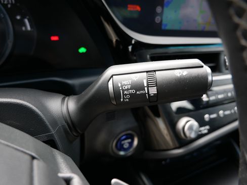 Used 2022 Lexus ES 300h F Sport w/ Accessory Package 2 FWD image 30