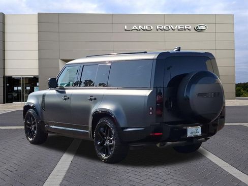 Used 2025 Land Rover Defender 130 Outbound AWD/4WD image 7
