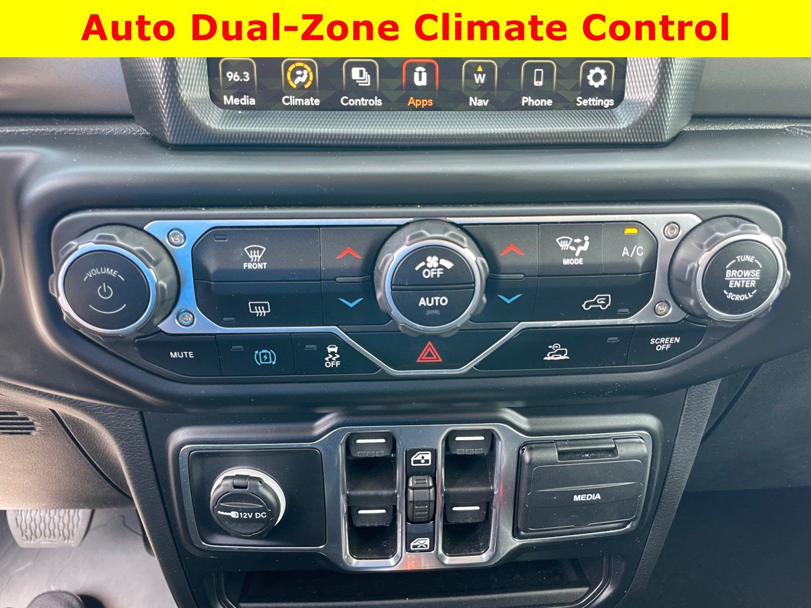Used 2023 Jeep Wrangler Unlimited w/ 8.4" Radio Group AWD/4WD image 24