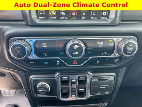 Used 2023 Jeep Wrangler Unlimited w/ 8.4" Radio Group AWD/4WD image 24