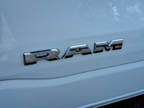 Used 2022 RAM 1500 Big Horn AWD/4WD image 29