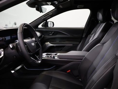 New 2026 Cadillac Lyriq Signature Luxury image 15