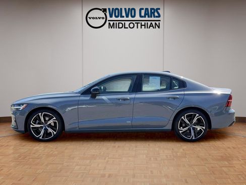 Used 2023 Volvo S60 B5 Core w/ Climate Package FWD image 23