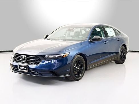 Certified 2025 Honda Accord SE image 43