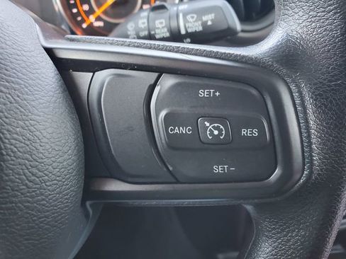 Used 2021 Jeep Wrangler Sport image 21