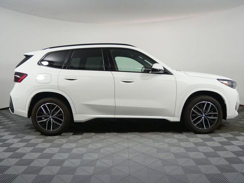 New 2026 BMW X1 xDrive28i w/ Technology Package image 2