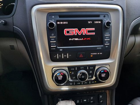 Used 2013 GMC Acadia Denali image 37