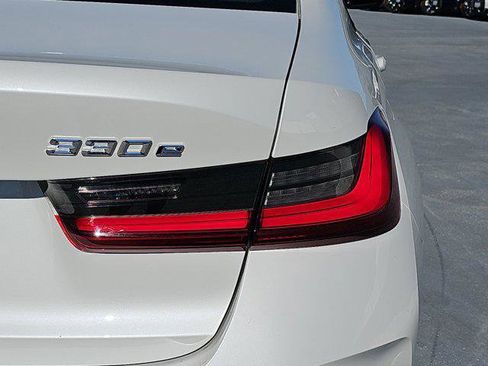 Certified 2023 BMW 330e 330e Sedan w/ Driving Assistance Package image 34