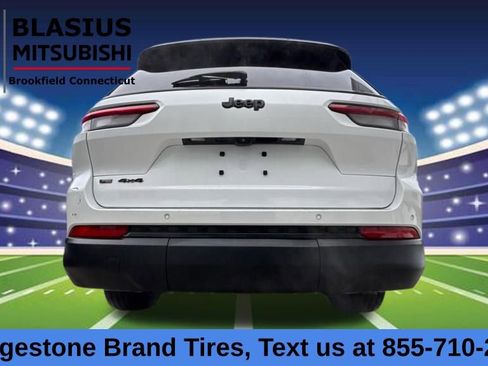 Used 2021 Jeep Grand Cherokee L Laredo image 37