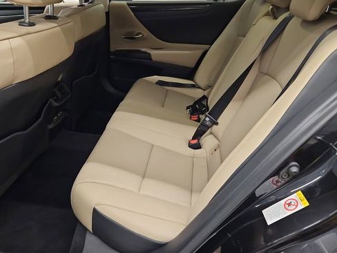 Used 2019 Lexus ES 350 image 13