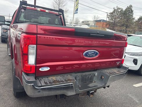 Used 2017 Ford F250 XLT w/ XLT Value Package image 12