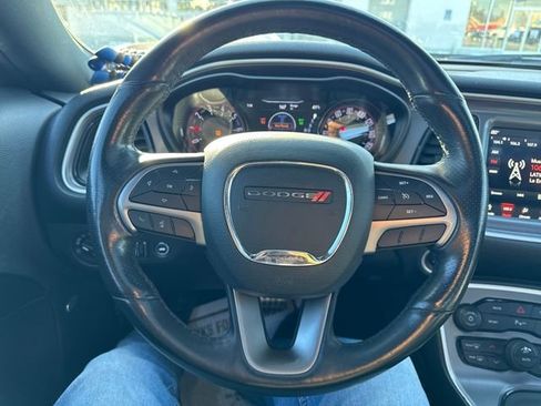 Used 2019 Dodge Challenger SXT w/ Plus Package image 14