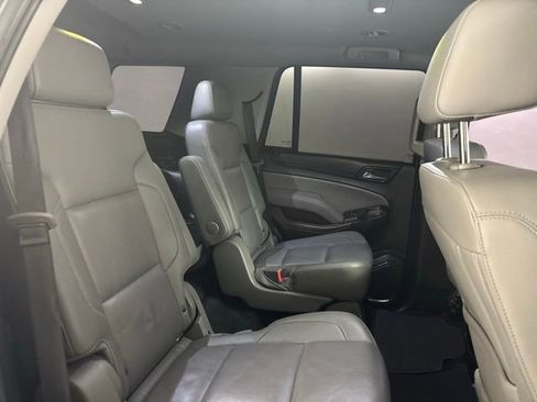Used 2019 Chevrolet Tahoe LT image 14