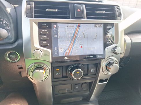 Used 2022 Toyota 4Runner SR5 Premium w/ Moonroof Package RWD image 27