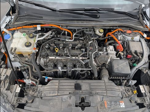Used 2025 Ford Escape SE FWD image 34