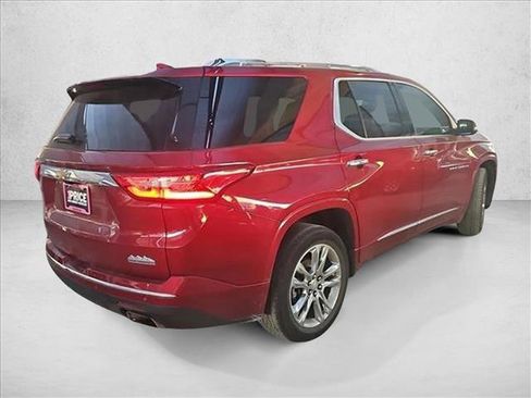 Used 2021 Chevrolet Traverse High Country image 5