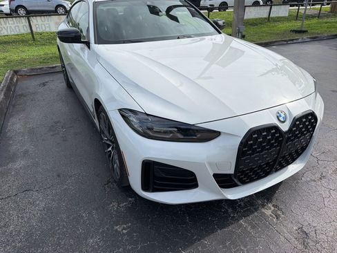 Used 2023 BMW 430i Gran Coupe w/ M Sport Package RWD image 3