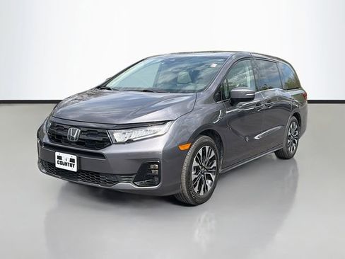 Used 2026 Honda Odyssey Elite image 3