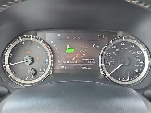 Used 2024 Toyota Highlander LE FWD image 27