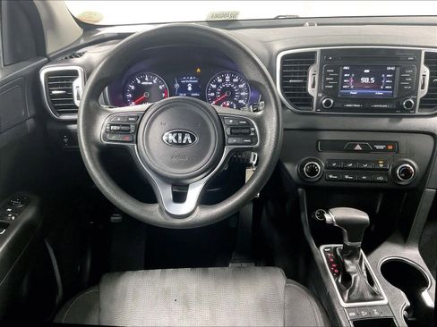 Used 2019 Kia Sportage LX image 17