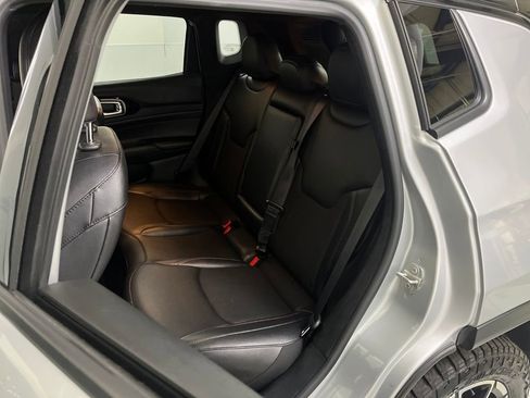 Used 2024 Jeep Compass Trailhawk image 20