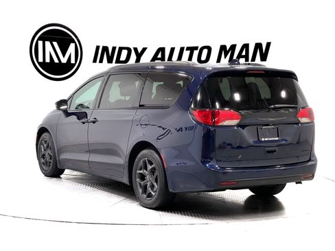 Used 2020 Chrysler Pacifica Limited w/ Advanced Safetytec Group FWD image 6