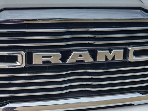 Used 2022 RAM 2500 Laramie image 11