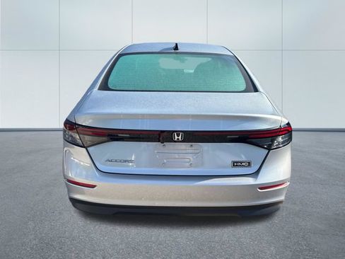 Used 2025 Honda Accord SE image 3