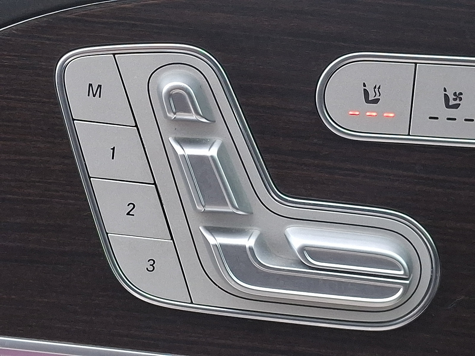 Certified 2024 Mercedes-Benz GLE 350 4MATIC image 26