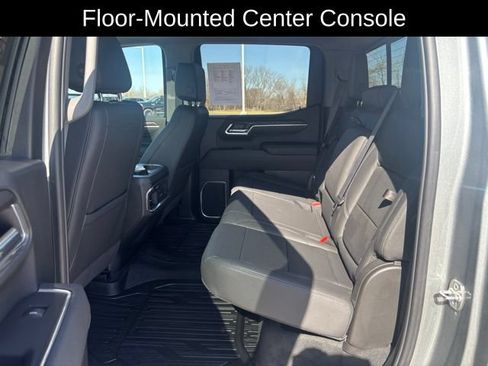 Certified 2026 GMC Sierra 1500 SLT w/ SLT Premium Plus Package AWD/4WD image 23
