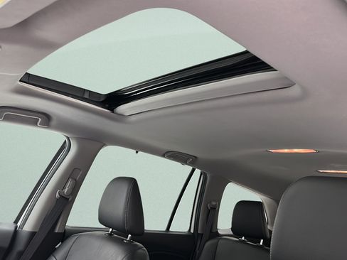 Used 2021 Honda Pilot Special Edition image 15