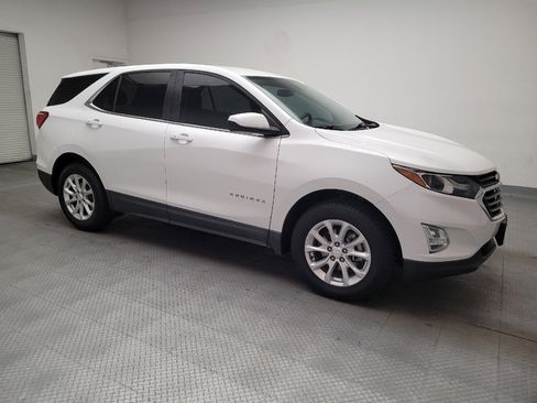 Used 2018 Chevrolet Equinox LT FWD image 11