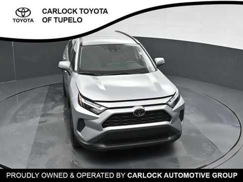 Used 2025 Toyota RAV4 XLE FWD image 49