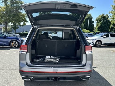 Certified 2024 Volkswagen Atlas SEL AWD/4WD image 33