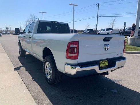 New 2024 RAM 3500 Tradesman w/ Towing Technology Group AWD/4WD image 7