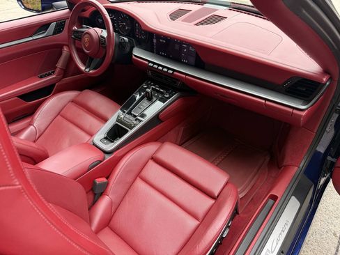 Used 2021 Porsche 911 Carrera RWD image 24